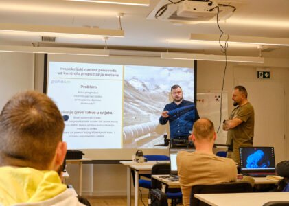 Gostovanja stručnjaka iz tehnoloških tvrtki na Drone-IN edukaciji
